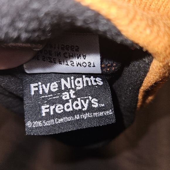 Five Nights at Freddy's Fazbear Laplander Bioworld Beanie Hat EUC WARM Snow - Picture 5 of 8